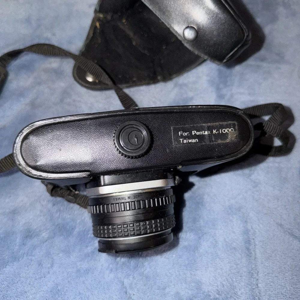 PENTAX K1000 K-1000 SE 35mm FILM SLR Camera w/50mm Lens